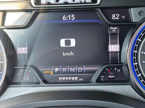 Used 2019 RAM 1500 Limited AWD/4WD image 2
