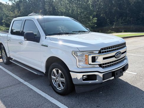 Used 2018 Ford F150 XLT w/ Equipment Group 302A Luxury RWD image 8