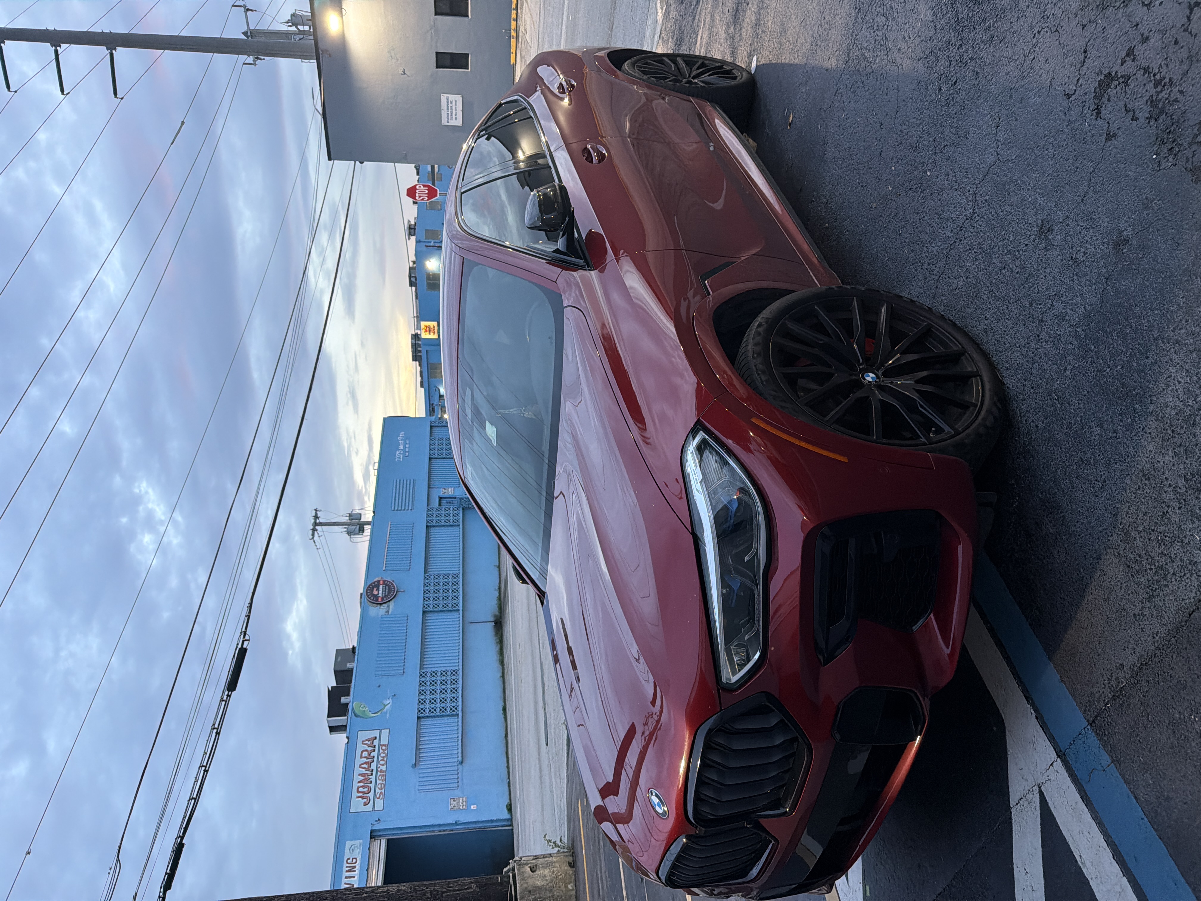 Used 2023 BMW X6 xDrive40i w/ Executive Package AWD/4WD image 5