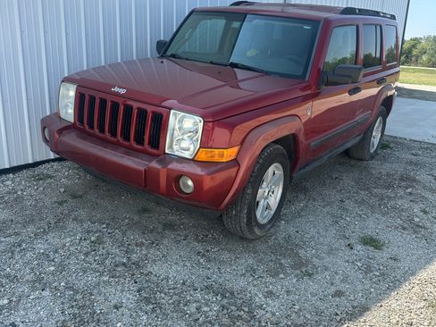 Used 2006 Jeep Commander 4WD image 4