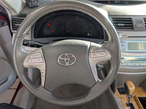 Used 2007 Toyota Camry XLE image 14