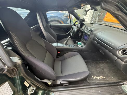 Used 2002 MAZDA MX-5 Miata LS RWD image 8