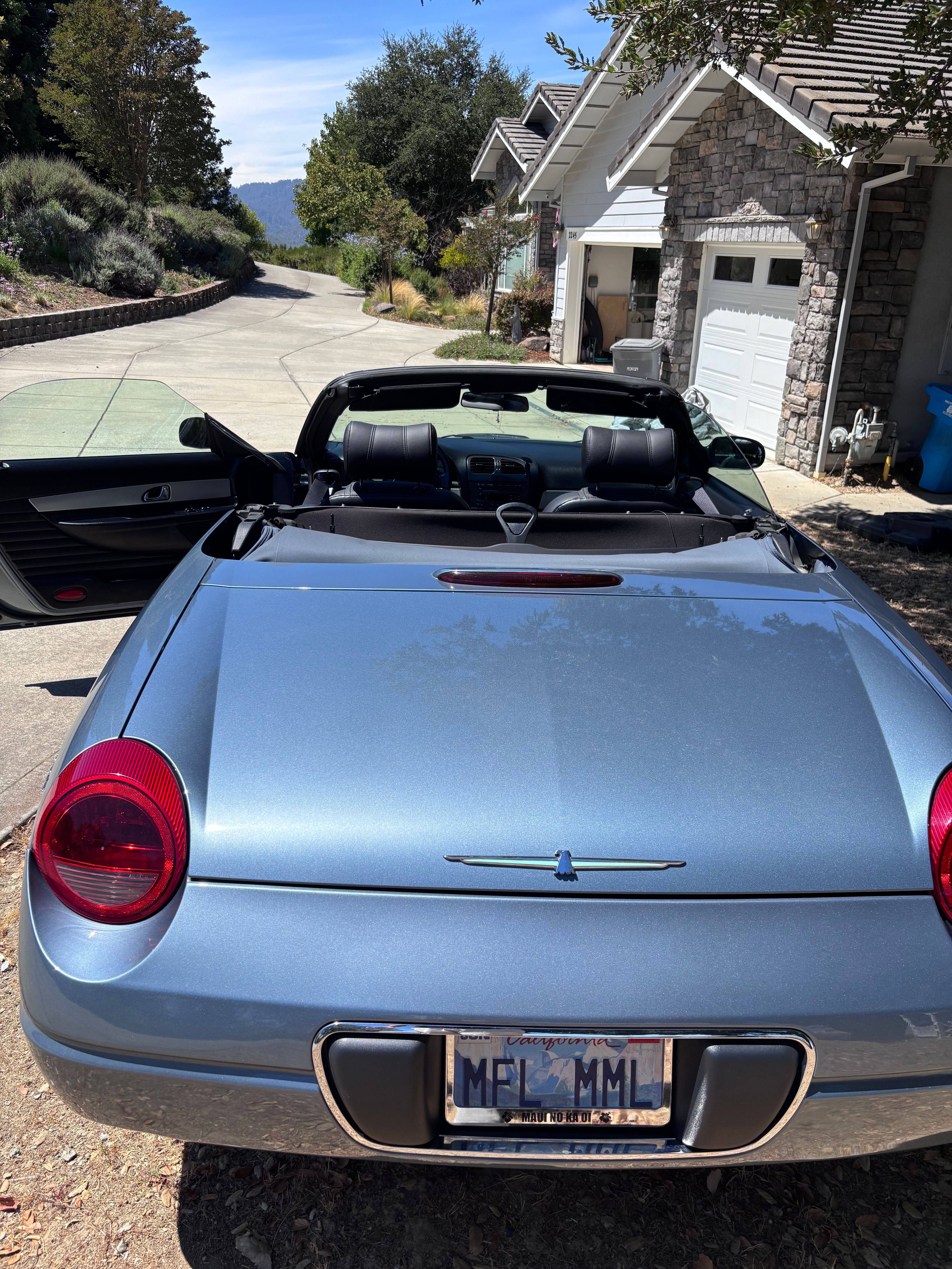 Used 2005 Ford Thunderbird RWD image 16