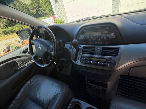 Used 2006 Honda Odyssey Touring image 15