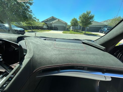 Used 2023 Chevrolet Corvette Stingray Premium Cpe w/ Z51 Performance Package image 23