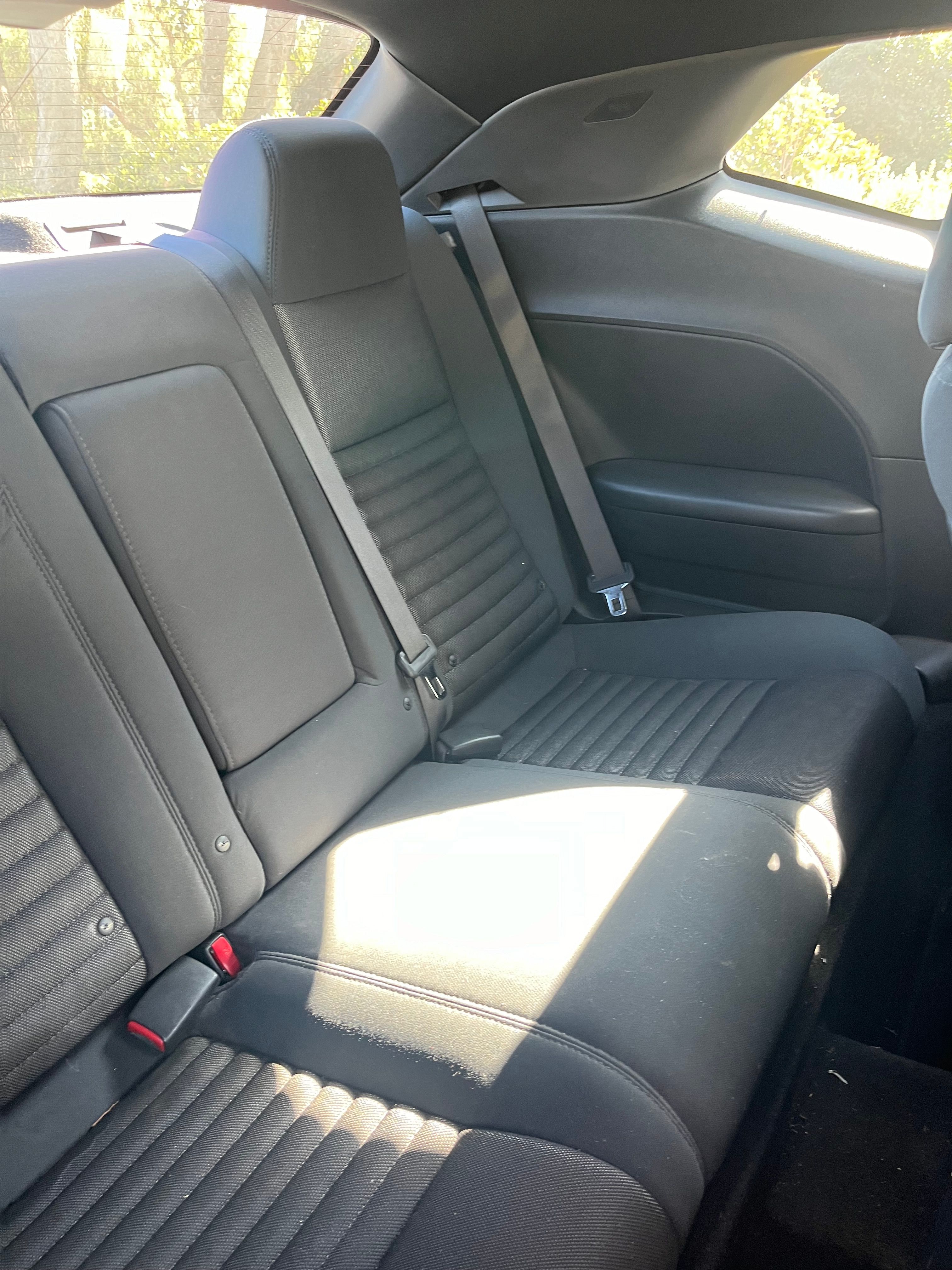Used 2012 Dodge Challenger SXT RWD image 15