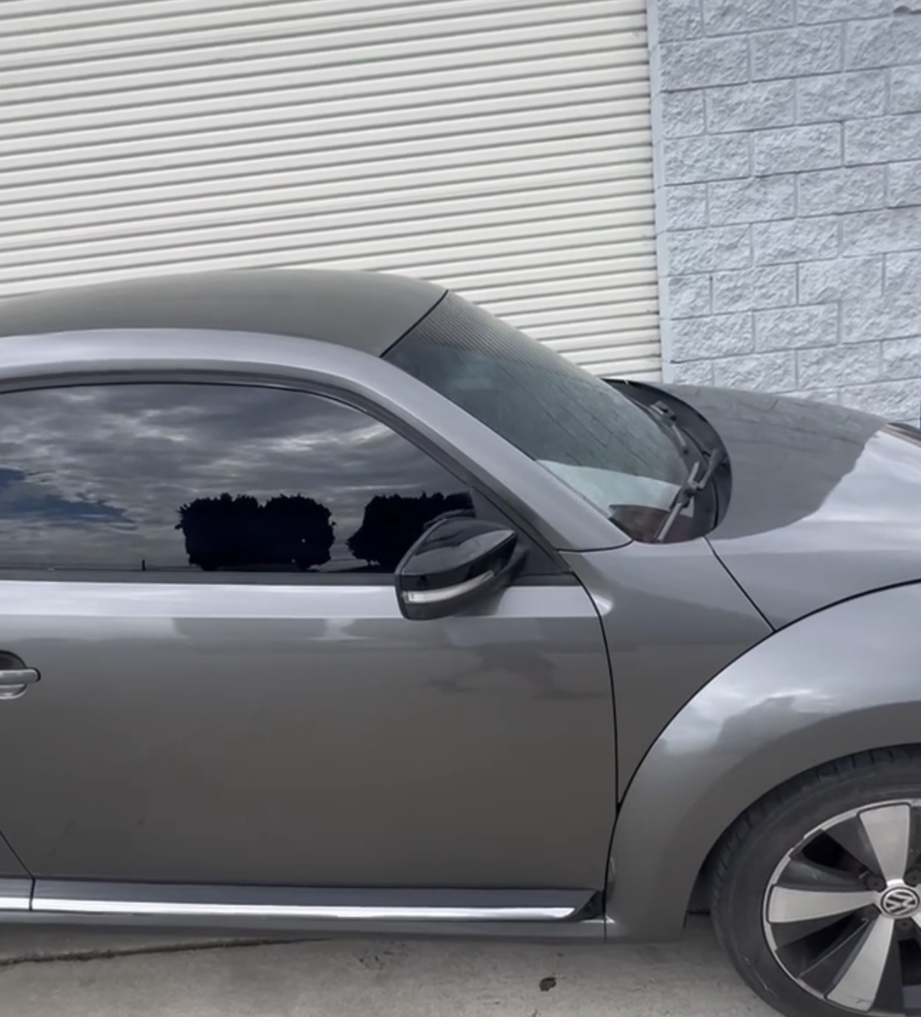 Used 2013 Volkswagen Beetle 2.0T FWD image 10