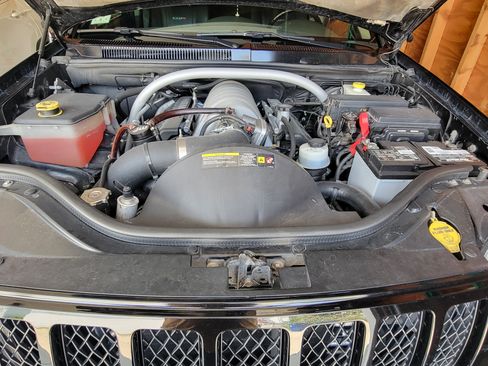 Used 2006 Jeep Grand Cherokee SRT8 w/ SRT Option Group I image 22