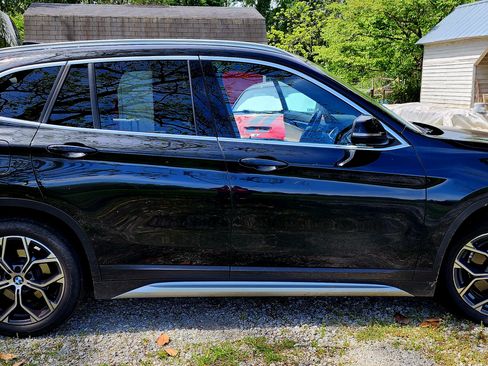 Used 2021 BMW X1 xDrive28i image 4