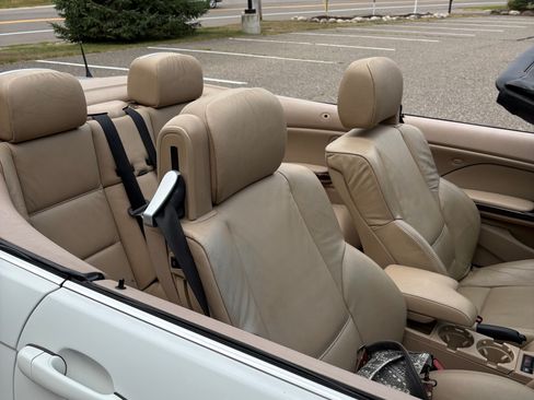 Used 2006 BMW 330Ci Convertible RWD image 13