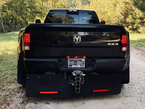 Used 2018 RAM 3500 Laramie w/ Sport Appearance Group AWD/4WD image 1