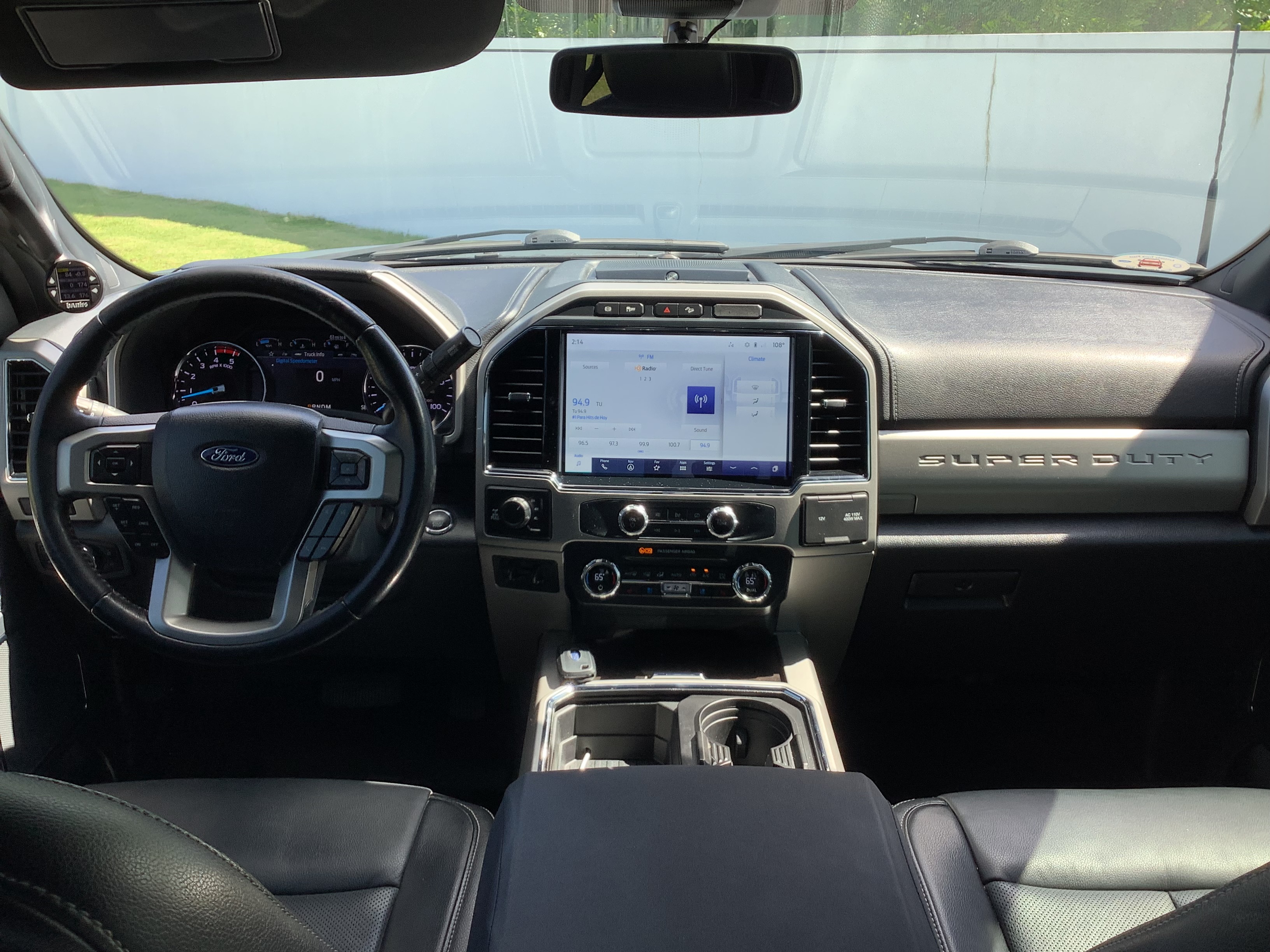 Used 2022 Ford F250 Lariat w/ Black Appearance Package AWD/4WD image 23