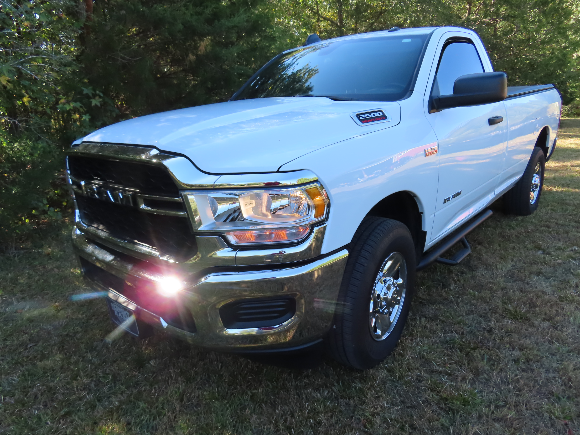Used 2022 RAM 2500 Tradesman RWD image 1