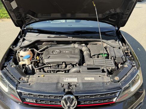 Used 2016 Volkswagen Jetta GLI SEL image 18