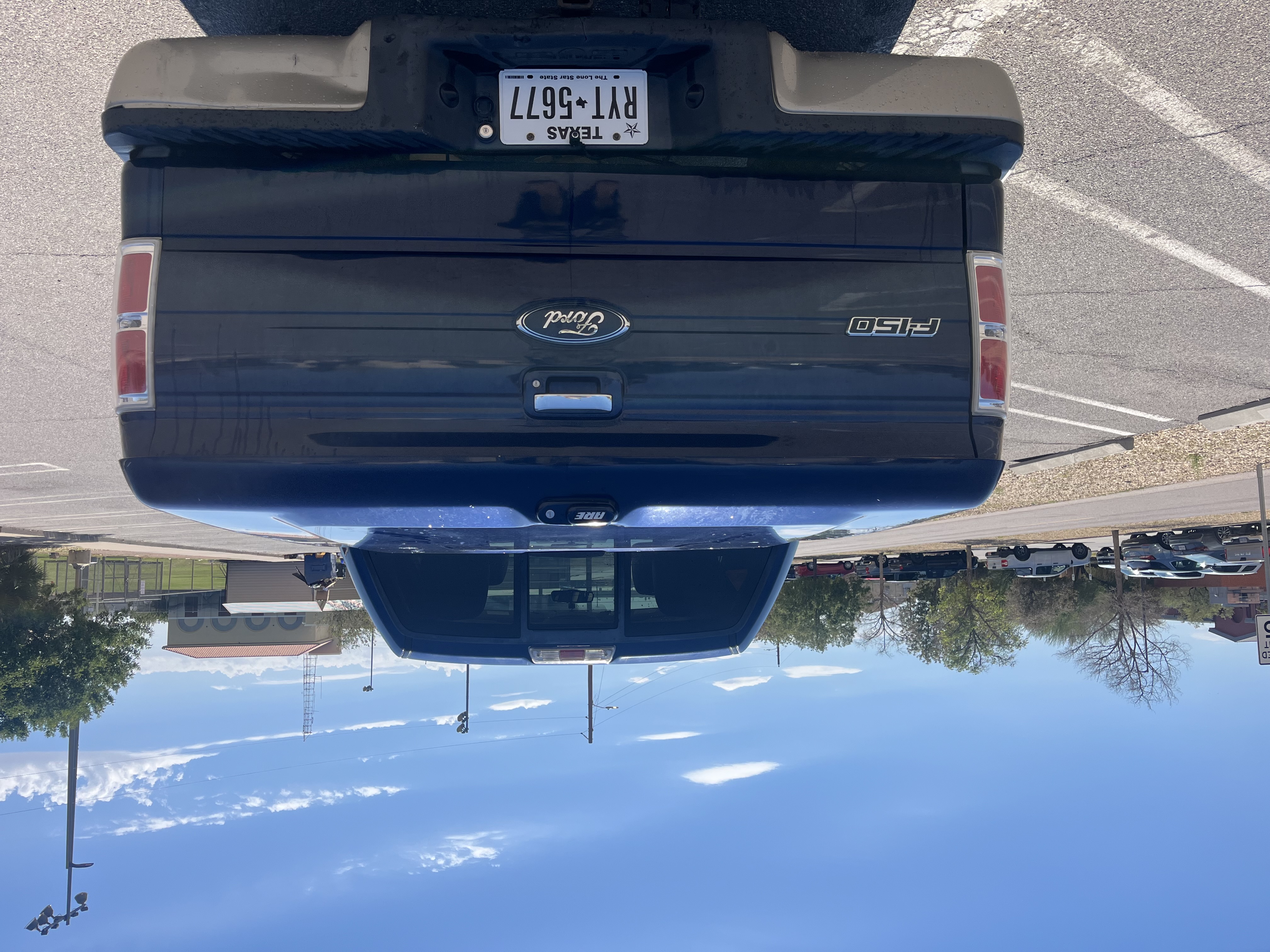 Used 2010 Ford F150 Lariat AWD/4WD image 5