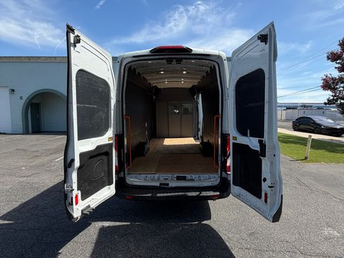 Used 2019 Ford Transit 350 148 High Roof Extended RWD image 9