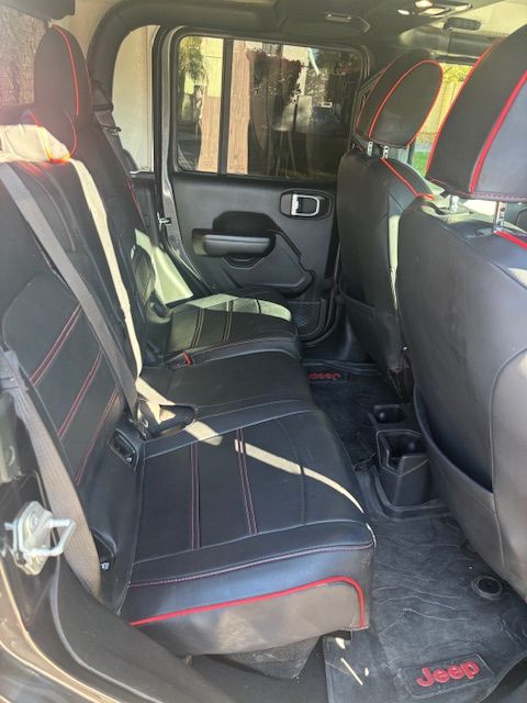 Used 2021 Jeep Gladiator Sport AWD/4WD image 15