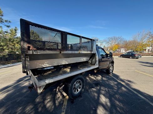 Used 2006 Ford F350 XL image 5