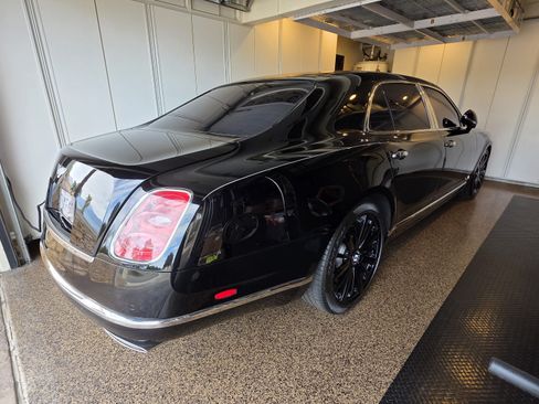 Used 2012 Bentley Mulsanne RWD image 4