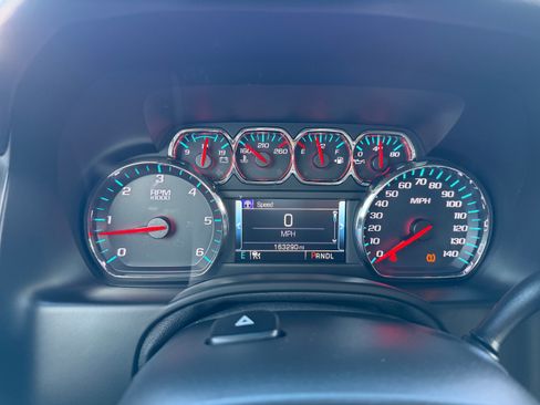 Used 2018 GMC Yukon SLT w/ Open Road Package image 22