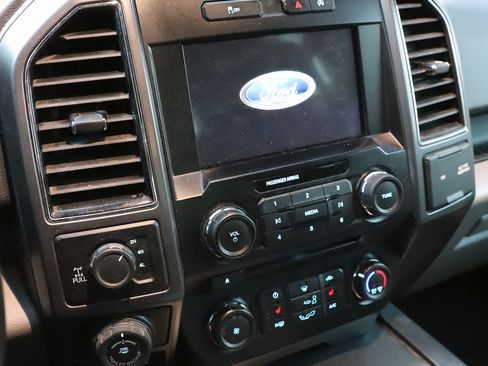 Used 2017 Ford F150 XLT w/ Equipment Group 302A Luxury image 12