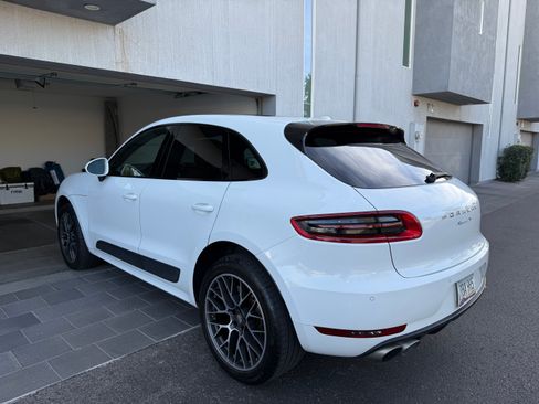 Used 2017 Porsche Macan S image 10