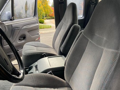 Used 1995 Ford F150 XL image 13