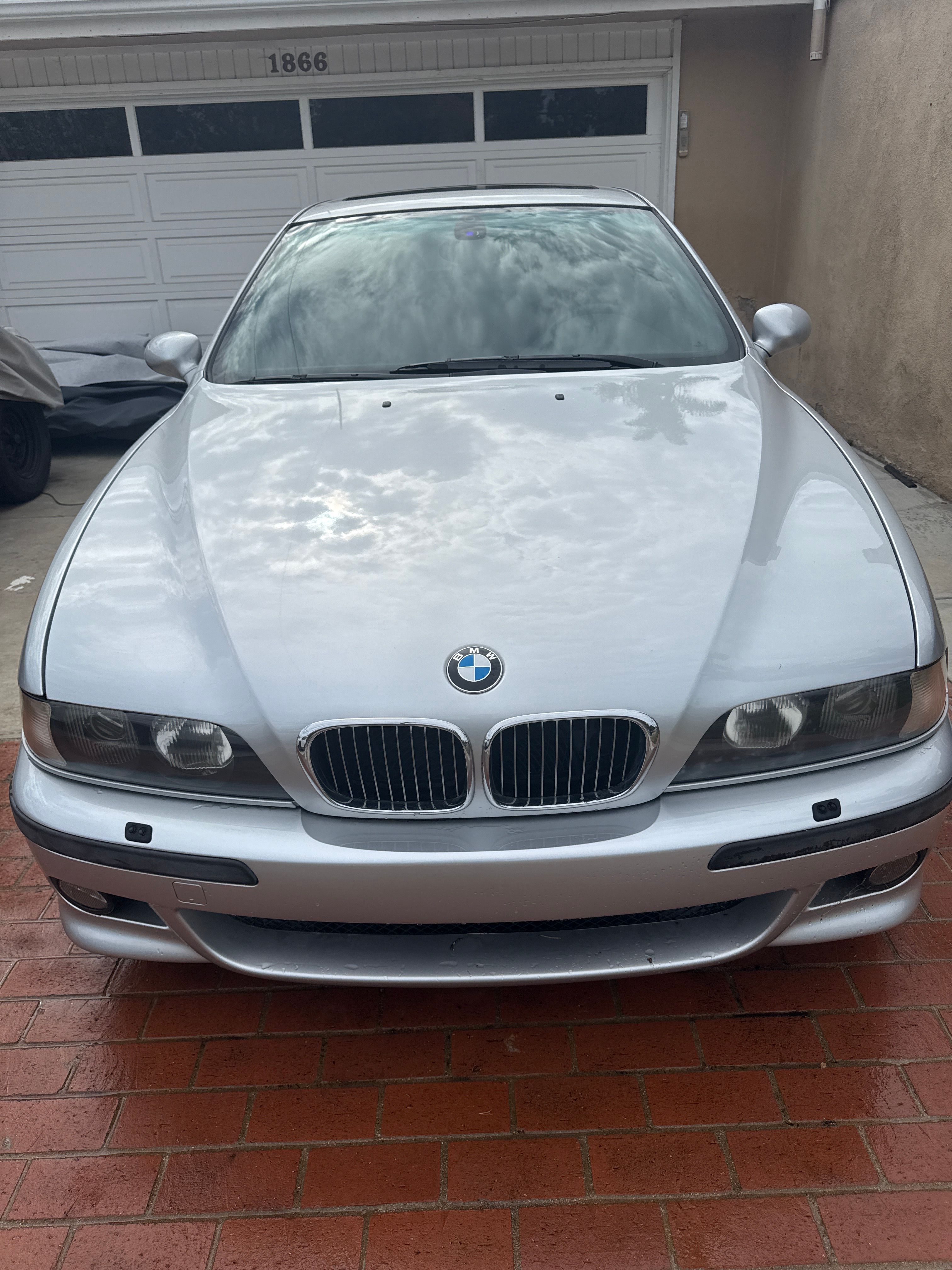 Used 2000 BMW M5 RWD image 1