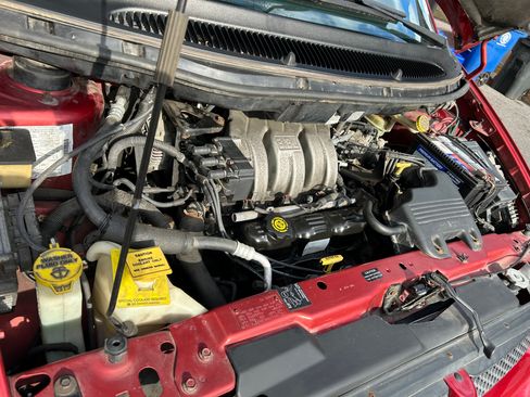 Used 2000 Dodge Grand Caravan Sport image 14