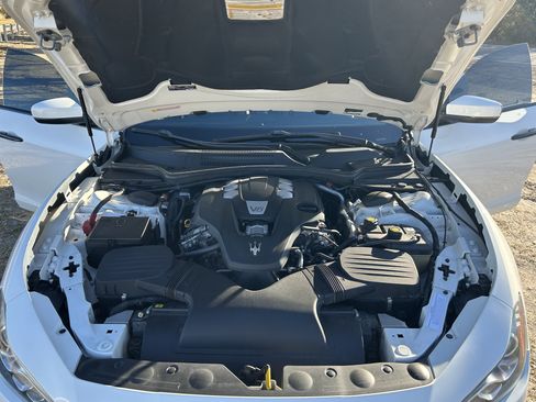 Used 2021 Maserati Ghibli image 5