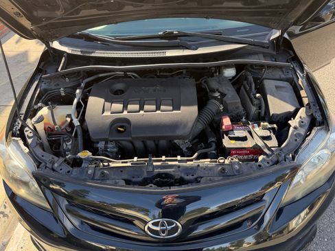 Used 2011 Toyota Corolla S image 11