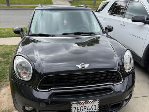 Used 2014 MINI Cooper Countryman S FWD image 1