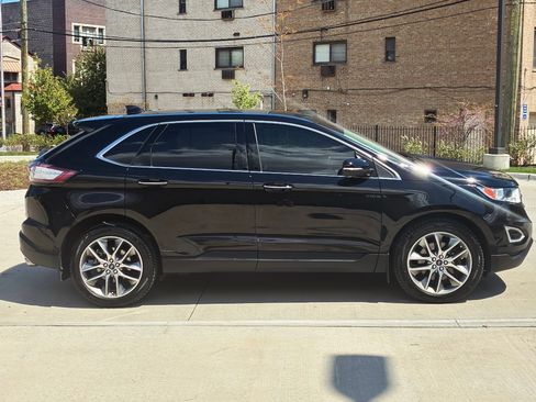 Used 2016 Ford Edge Titanium w/ Equipment Group 301A AWD/4WD image 2