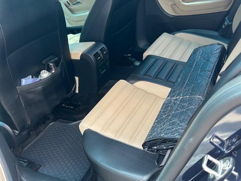 Used 2014 Volkswagen CC R-Line image 11