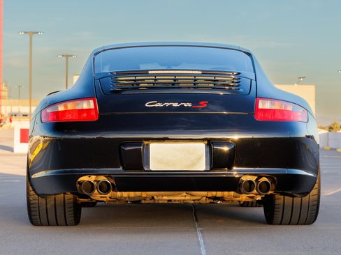 Used 2007 Porsche 911 Carrera S image 24