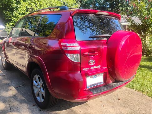 Used 2009 Toyota RAV4 Limited AWD/4WD image 5