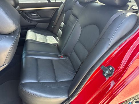 Used 2003 BMW M5 RWD image 18
