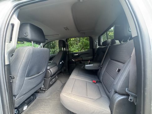 Used 2019 GMC Sierra 1500 SLE w/ SLE Value Package AWD/4WD image 15