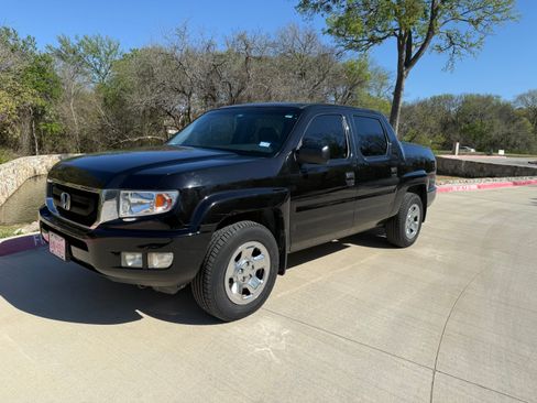 Used 2011 Honda Ridgeline RT image 1