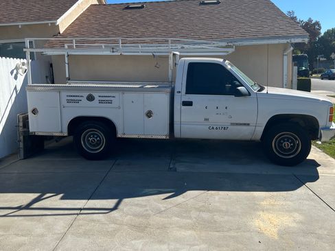 Used 2000 GMC Sierra 3500 2WD Regular Cab w/ Marketing Option Pkg 2 image 2