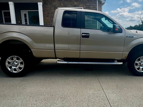 Used 2011 Ford F150 XLT w/ XLT Chrome Pkg AWD/4WD image 11