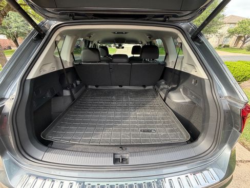 Used 2024 Volkswagen Tiguan SE FWD image 22