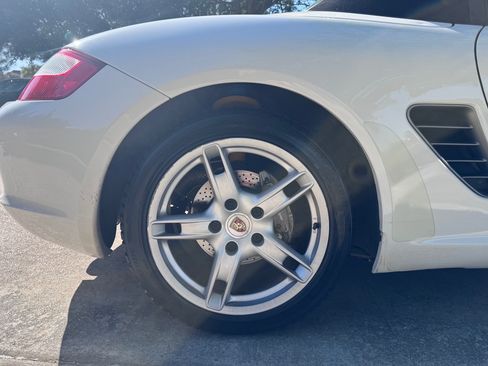 Used 2005 Porsche Boxster RWD image 13