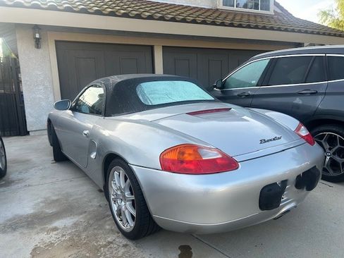 Used 2001 Porsche Boxster Cabriolet 2D image 1