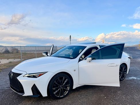 Used 2021 Lexus IS 350 F Sport w/ Navigation Package AWD/4WD image 4