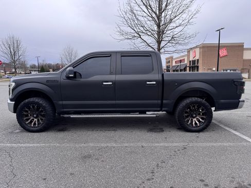 Used 2015 Ford F150 XLT w/ Equipment Group 302A Luxury image 4