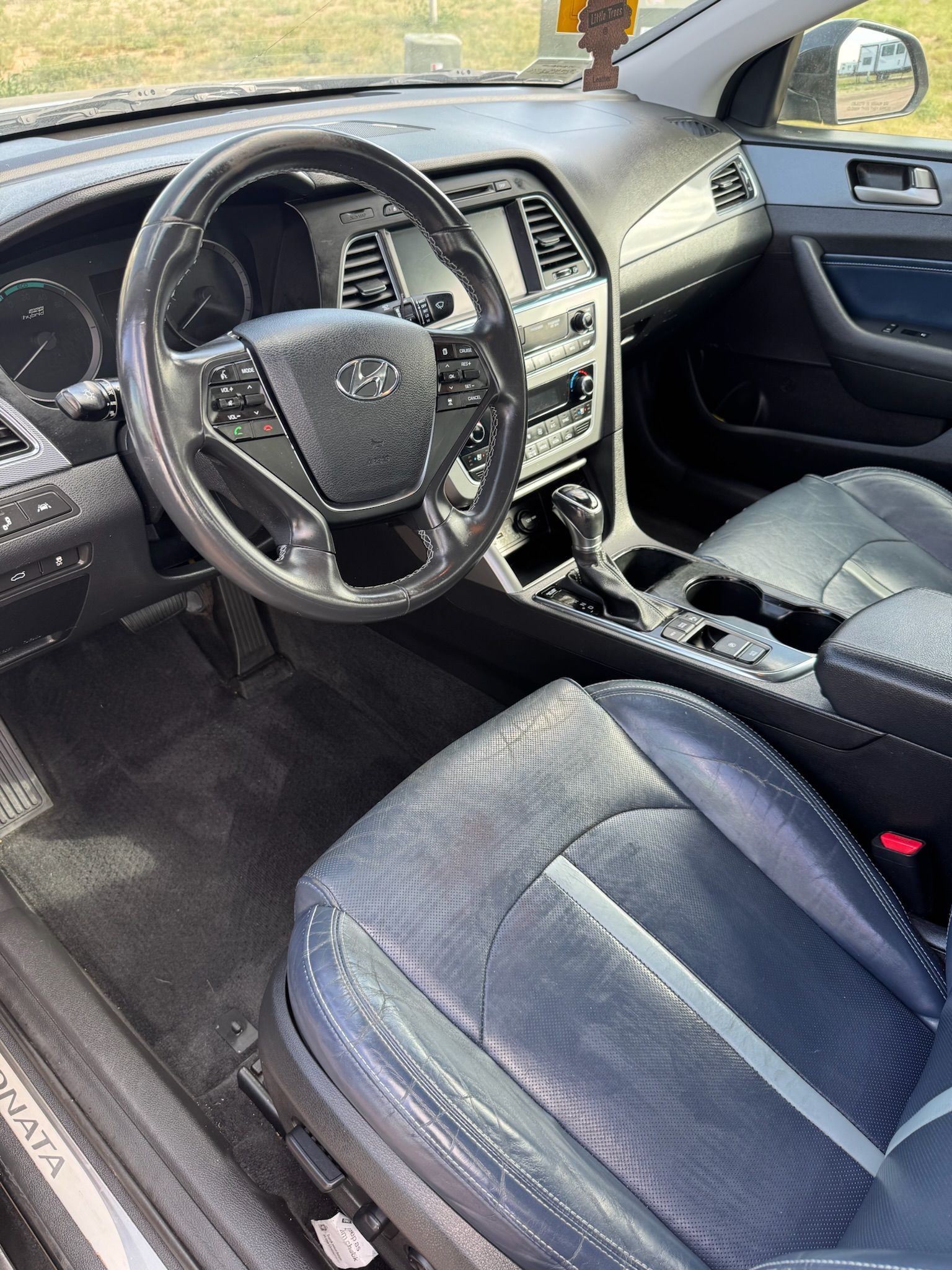 Used 2018 Hyundai Sonata Limited w/ Ultimate Package 02 FWD image 32