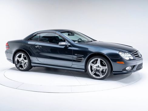 Used 2007 Mercedes-Benz SL 55 AMG image 9