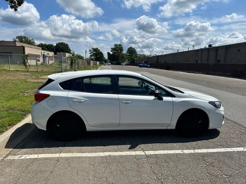 Used 2019 Subaru Impreza 2.0i AWD/4WD image 8