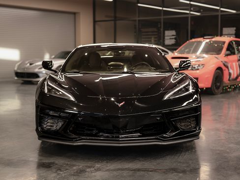 Used 2020 Chevrolet Corvette Stingray Preferred Conv w/ 2LT Preferred Equipment Group image 2